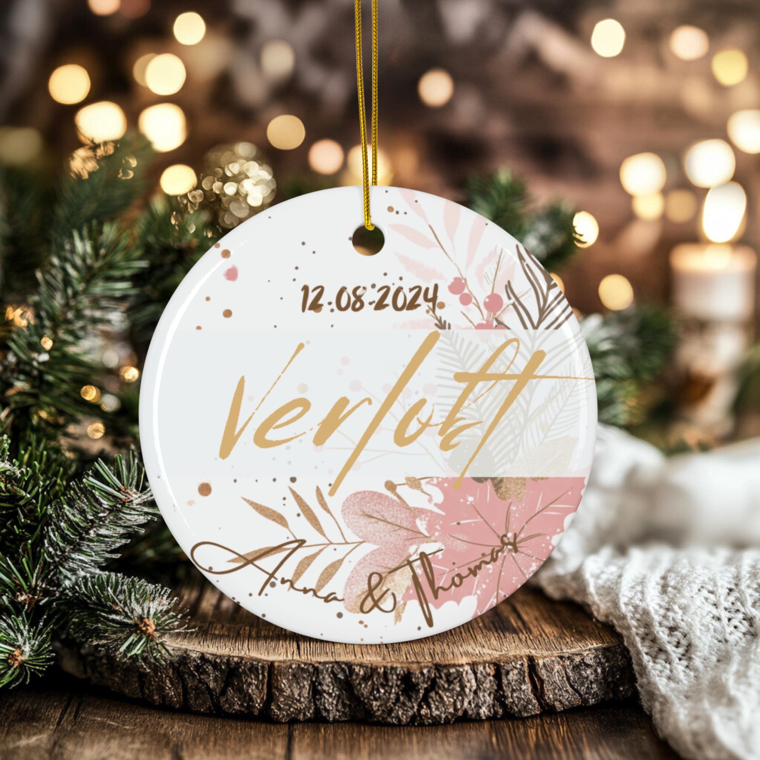 Personalisierte Weihnachtskugel | Unser erstes Weihnachten verlobt verheiratet | Namensornament Geschenk für Paare