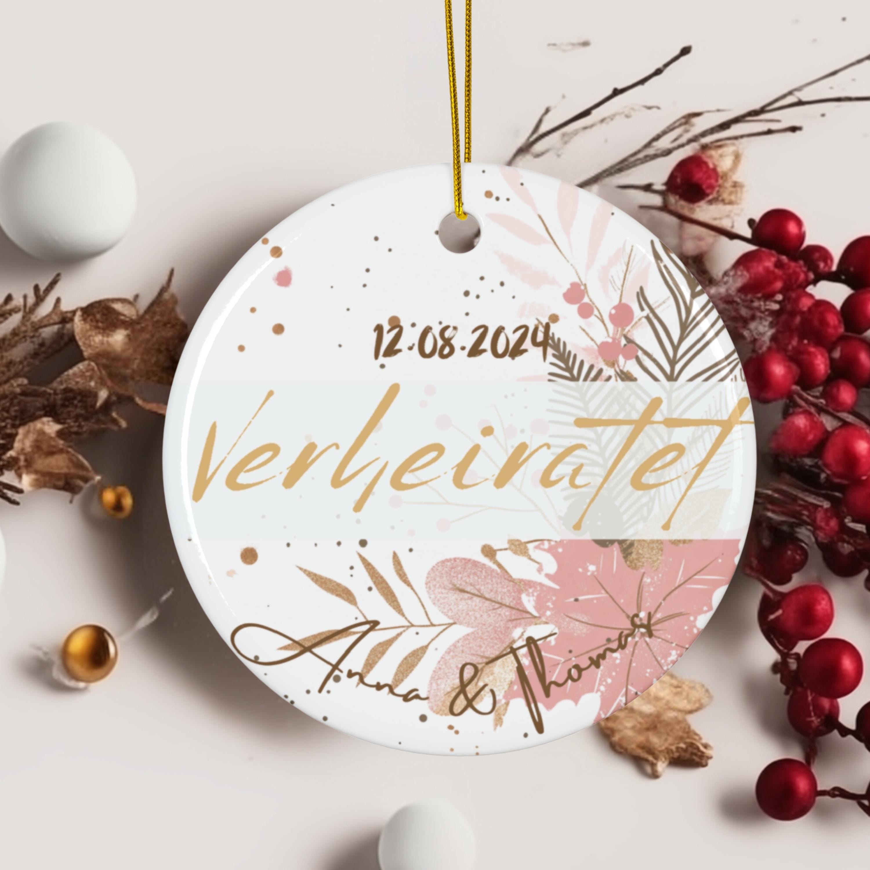 Personalisierte Weihnachtskugel | Unser erstes Weihnachten verlobt verheiratet | Namensornament Geschenk für Paare