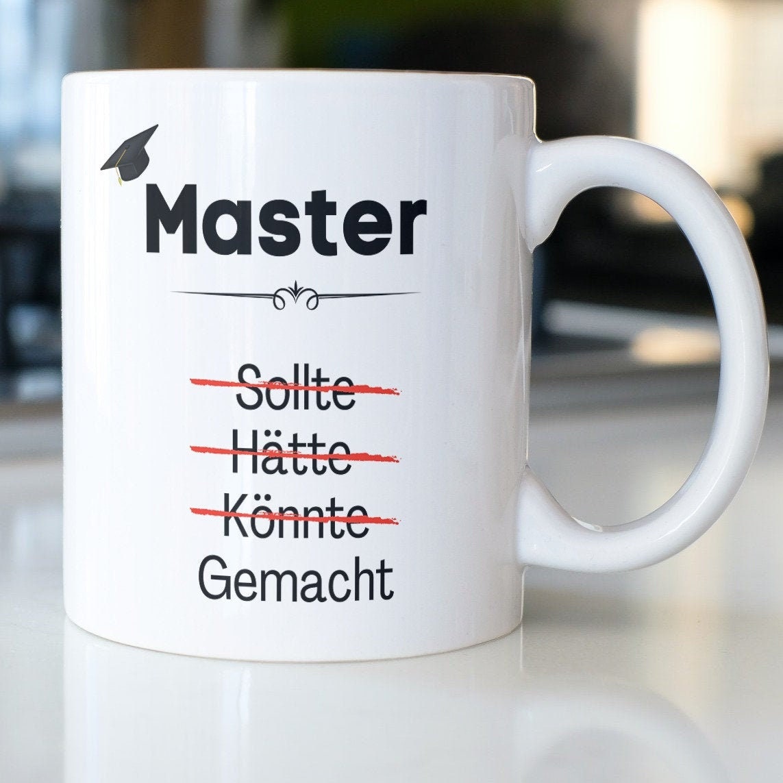 Personalisierte Tasse für Master Absolvent 2022 "Sollte, Hätte, Könnte, Gemacht" | Kaffeetasse | Geschenkidee | Individuell bedruckt