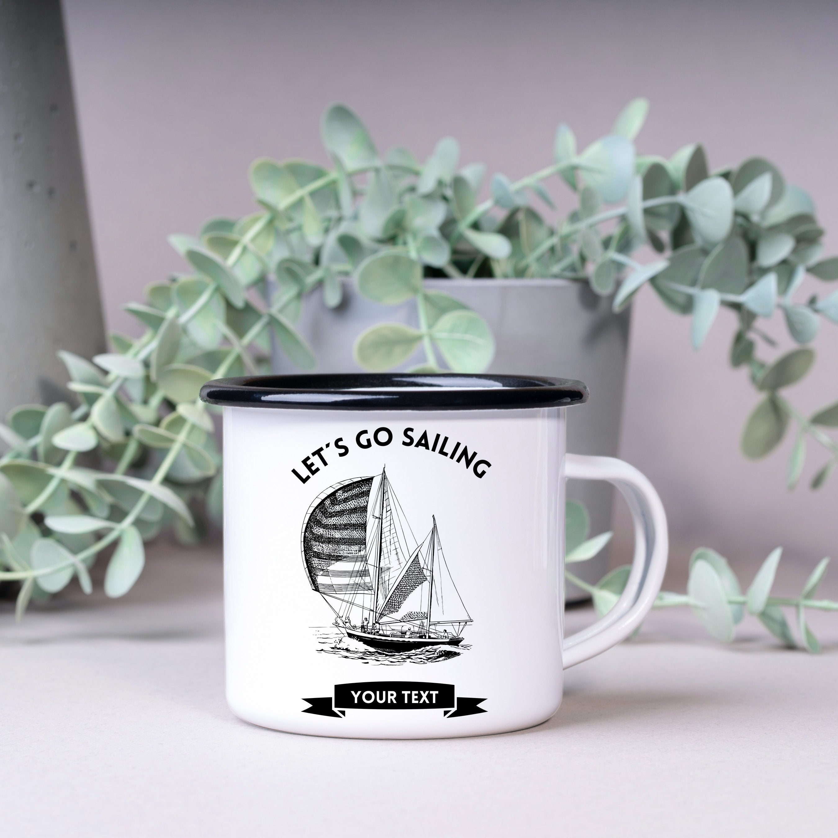 Emaille Tasse| Becher| Geschenk für Segelfans| Lets go sailing| personalisiert mit Wunschnamen - GlamourDesign