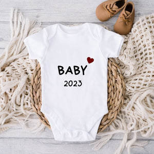 Baby Body | Baby 2023 | Geschenk zur Geburt | Schwangerschaftsverkündung